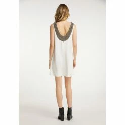 Dreimaster robe avec broderie de perles 37316023 embell for Robes Couleur Blanc 7 Dreimaster robe avec broderie de perles 37316023 embell for Robes Couleur Blanc -Boutique en ligne Dreimaster 20714542 500 C